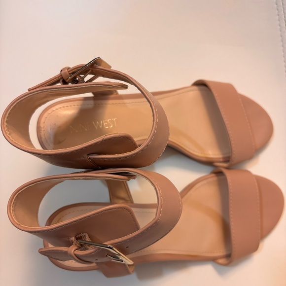 Nine West Tan Wedge Sandals - Picture 5 of 7